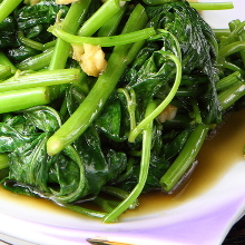Stir-fried water spinach