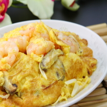 Stir-fried shrimp and egg