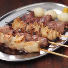 Grilled chicken skewer