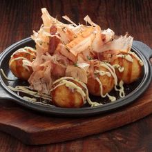 Takoyaki (octopus balls)