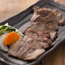 Grid-grilled beef tongue Grid-grilled beef tongue