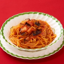 Pasta with tomato and pepper