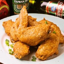 Fried chicken wings