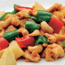 Stir-fried chicken and cashew nuts