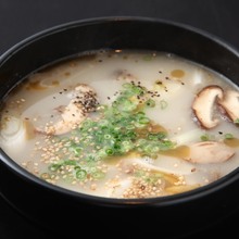 Gomtang soup