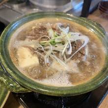 Salt-simmered beef tendon