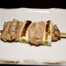 Negima (green onion pieces and chicken)