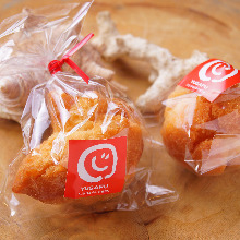 Sata andagi (Okinawan doughnuts)