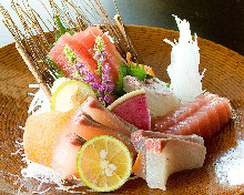 Thinly sliced sea bream sashimi