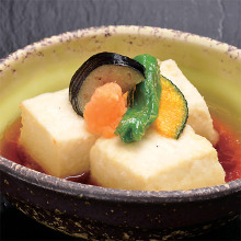 Deep-fried tofu in broth