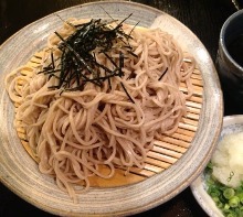 Buckwheat noodles with grated daikon radish