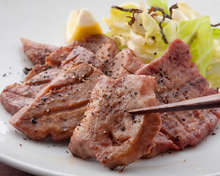 Grilled beef tongue