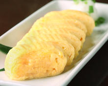 Japanese-style rolled omelet