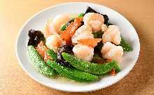 Stir-fried shrimp with salt