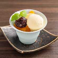 Cream anmitsu (agar gelatin with fruits, sweet red bean paste, and whipped cream)