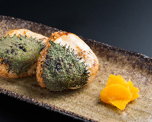 Grilled rice ball