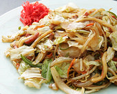 Yakisoba noodles with sauce