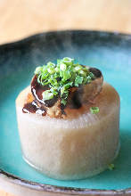 Foie gras and daikon radish with balsamic sauce