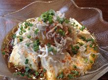 Tofu topped with whitebait and grated daikon radish