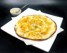 Four kinds of melty cheese pizza Four kinds of melty cheese pizza