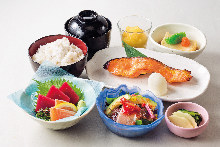 Sashimi meal set