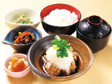 Fried chicken with grated daikon and ponzu