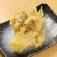 Hen-of-the-woods mushroom tempura