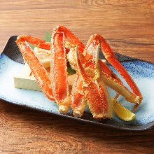 Grilled snow crab