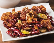 Stir-fried chicken with red pepper