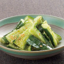 Sesame salt cucumber