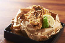 Marinated deep-fried chicken (seasoned with soy sauce)
