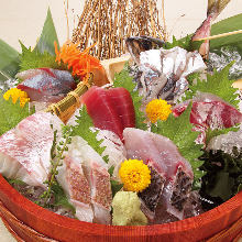 Assorted sashimi