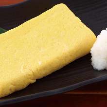 Japanese-style rolled omelet