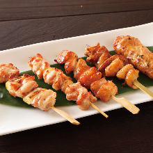 Assorted grilled chicken skewers, 5 kinds