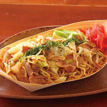 Yakisoba noodles with sauce