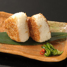 Grilled rice ball