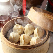 Xiaolongbao (soup dumplings)