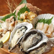 Assorted shellfish sashimi