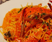 Tomato cream sauce pasta with Japanese blue crab