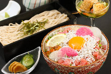 Chirashi seafood rice bowl and soba meal set