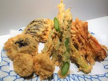 Assorted vegetable tempura