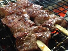 Grilled beef skewer