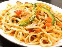 Yakisoba noodles