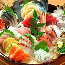 Assorted sashimi