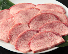 Premium grilled tongue seasoned with salt