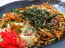 Yakisoba noodles