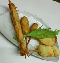 Assorted fried skewers