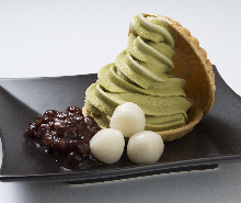 Shiratama (rice flour dumpling) parfait