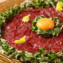 Horse meat tartare