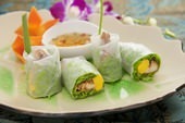 Goi cuon (fresh spring rolls)